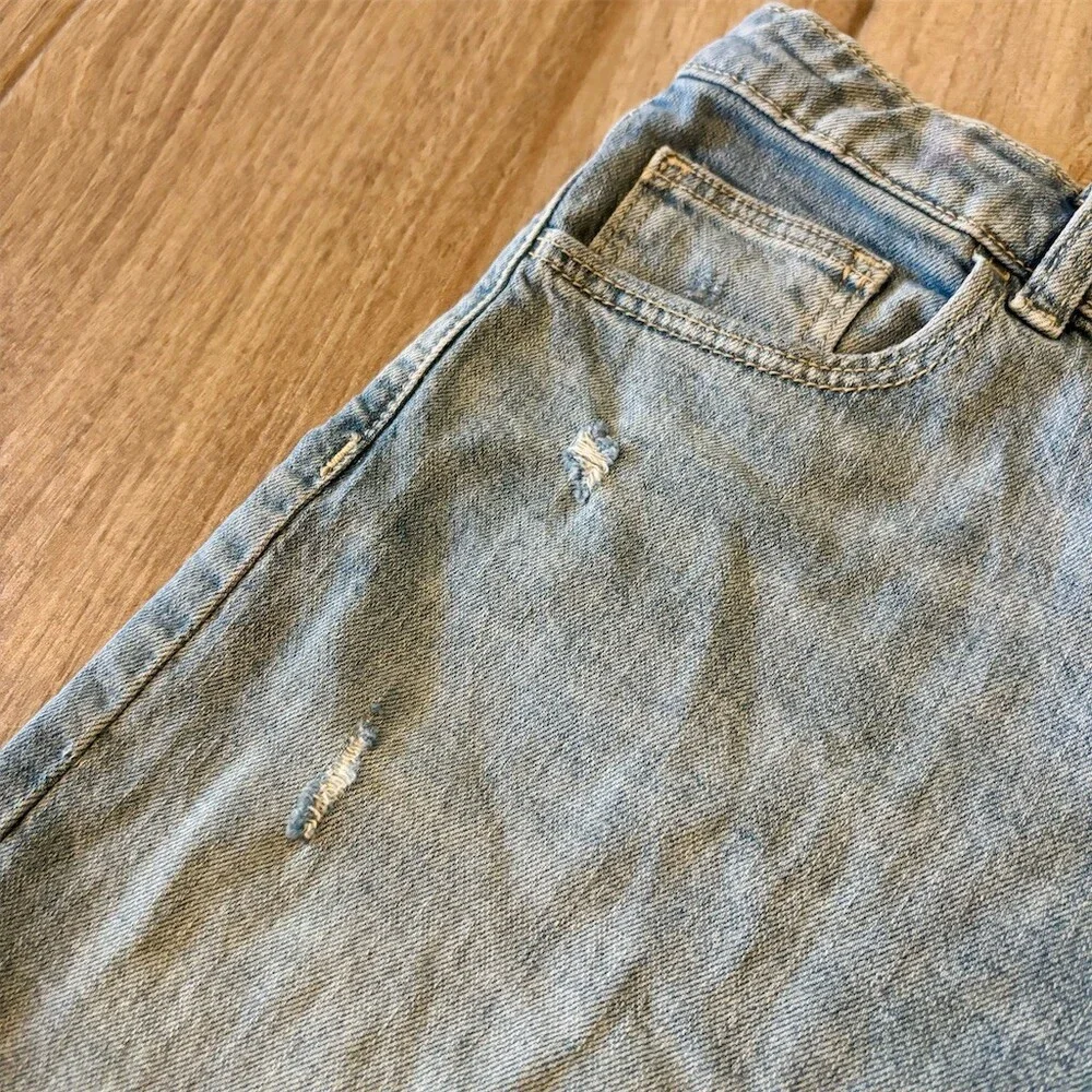 Art Class Girls Denim Shorts Size XL 14 Light Wash Distressed Button Fly